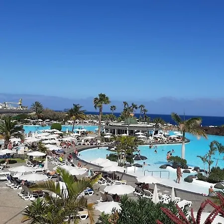 Modern In Americas, Lk520 With Pool Close To The Ocean Appartement *